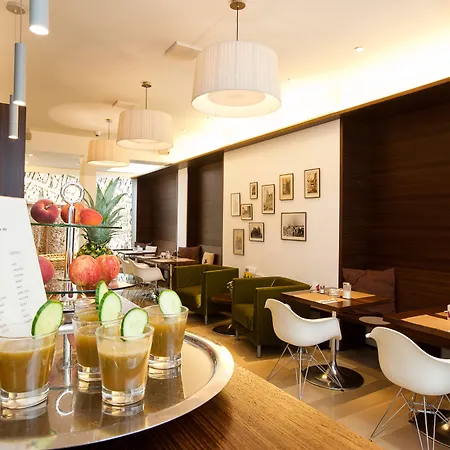 Stern Am Rathaus Hotell 3*