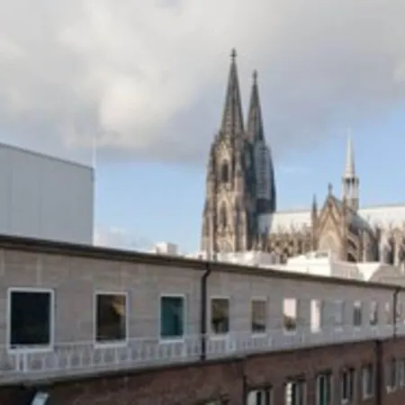 Stern Am Rathaus 3*