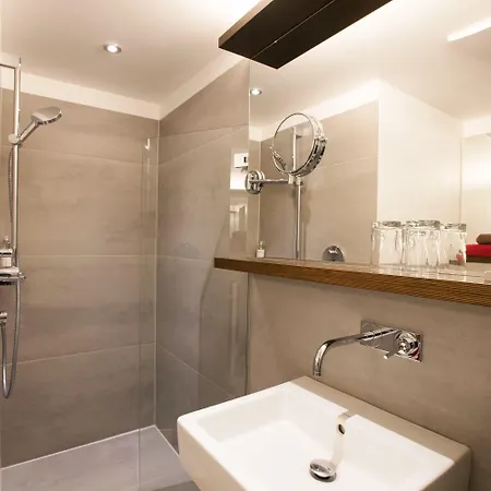 斯特恩市政厅酒店 3*